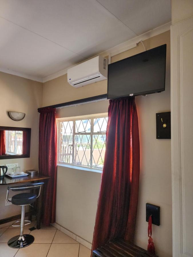 بينوني Southy Inn By The Lake المظهر الخارجي الصورة
