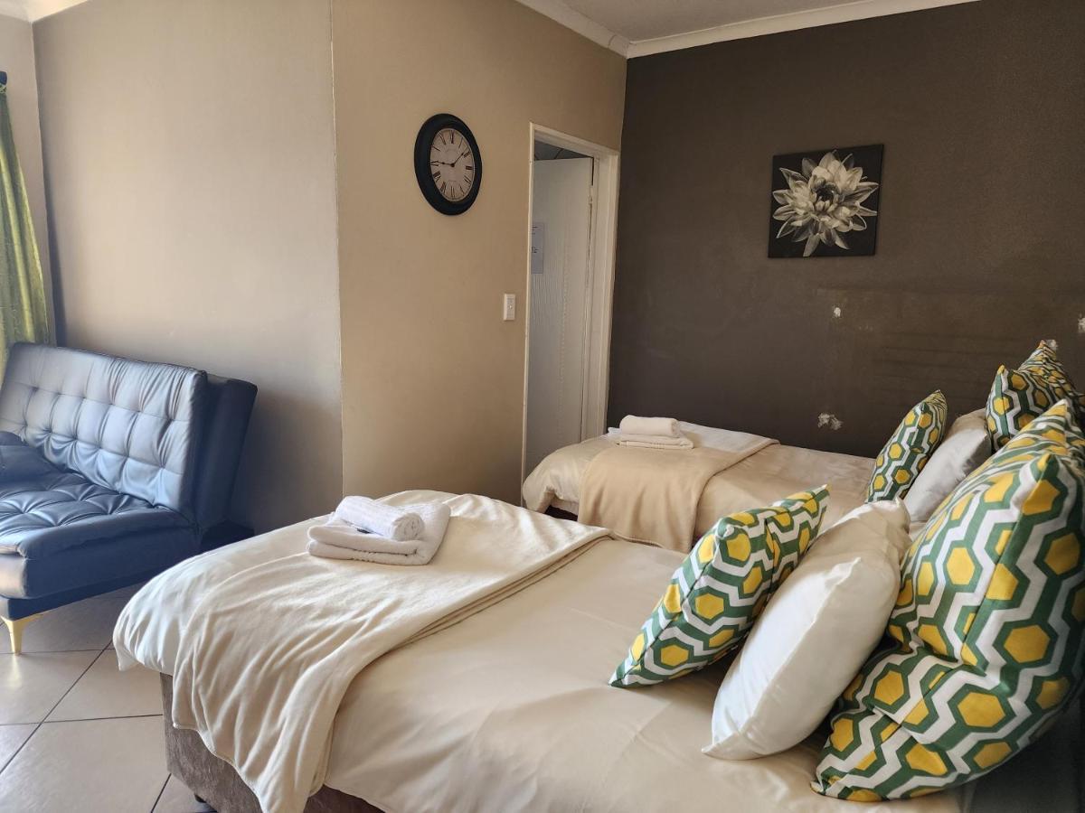 بينوني Southy Inn By The Lake المظهر الخارجي الصورة